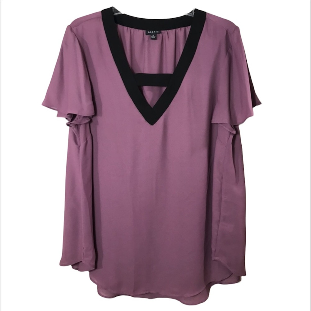 Torrid 0 (12/L) dusty lilac lavender work blouse